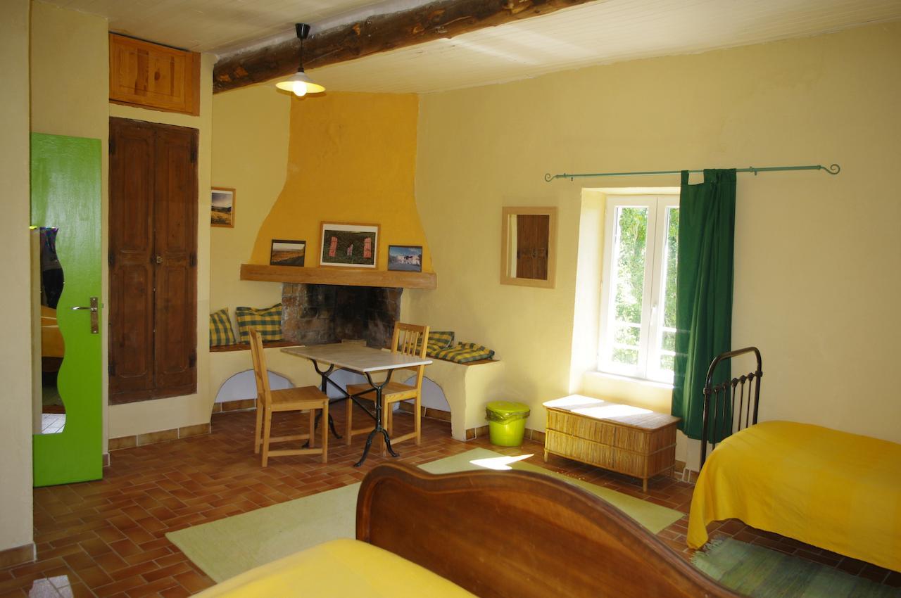 Chambres D'Hotes La Grange Au Negre Alba-la-Romaine Стая снимка